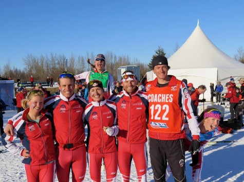 Our first SMS relay team - Me, Simi, Sophie and Andy with photo-bombing by Annie and Erika (photo by Sverre Caldwell)