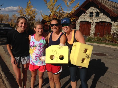 Mary, Me, Sophie and Anne, who found a second "sponge bob arm protector" to hike with in solidarity. (photo from Soph)