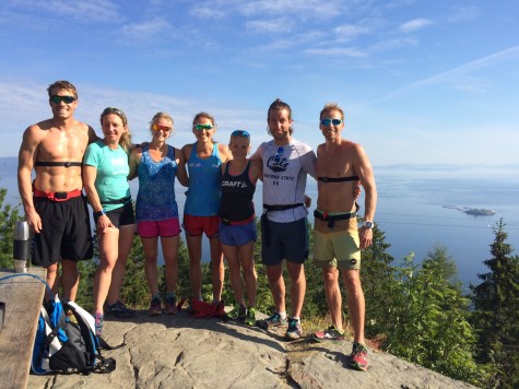 Simi, Caitlin, Me, Sophie, Liz, Connor, Andy at one of the beautiful lookout spots on our run (photo from Sophie)