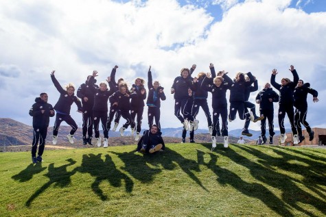 A very excited US Ski Team! (photo by Steve Fuller/LL Bean)