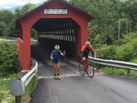 Avoiding the "one dolla fine" going through the covered bridge with Cork! (photo by Pat O'Brien)