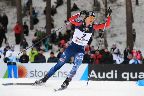 Rounding the corner in the skate sprint qualifier (Getty Images photo)